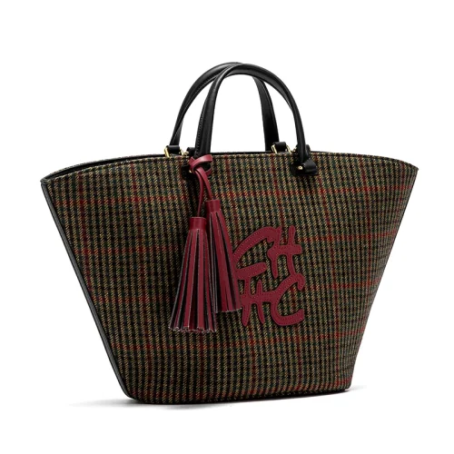 The Adorn Classic Chain Bag