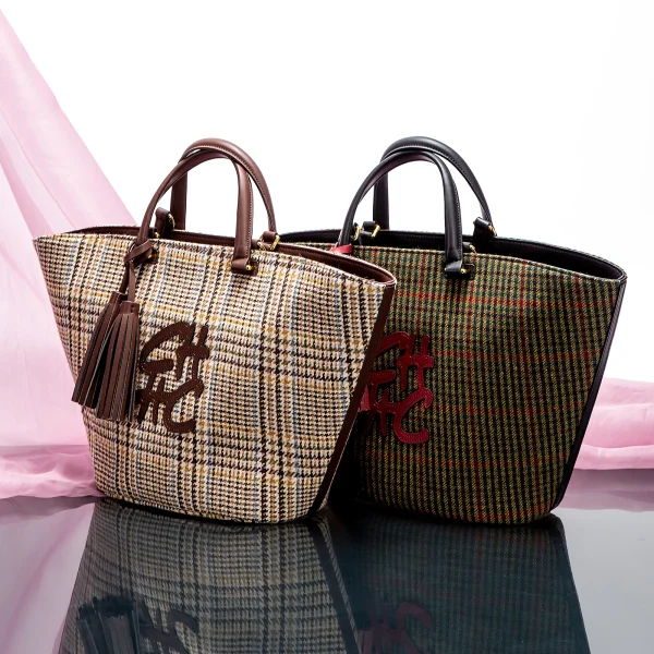 The Adorn Classic Chain Bag